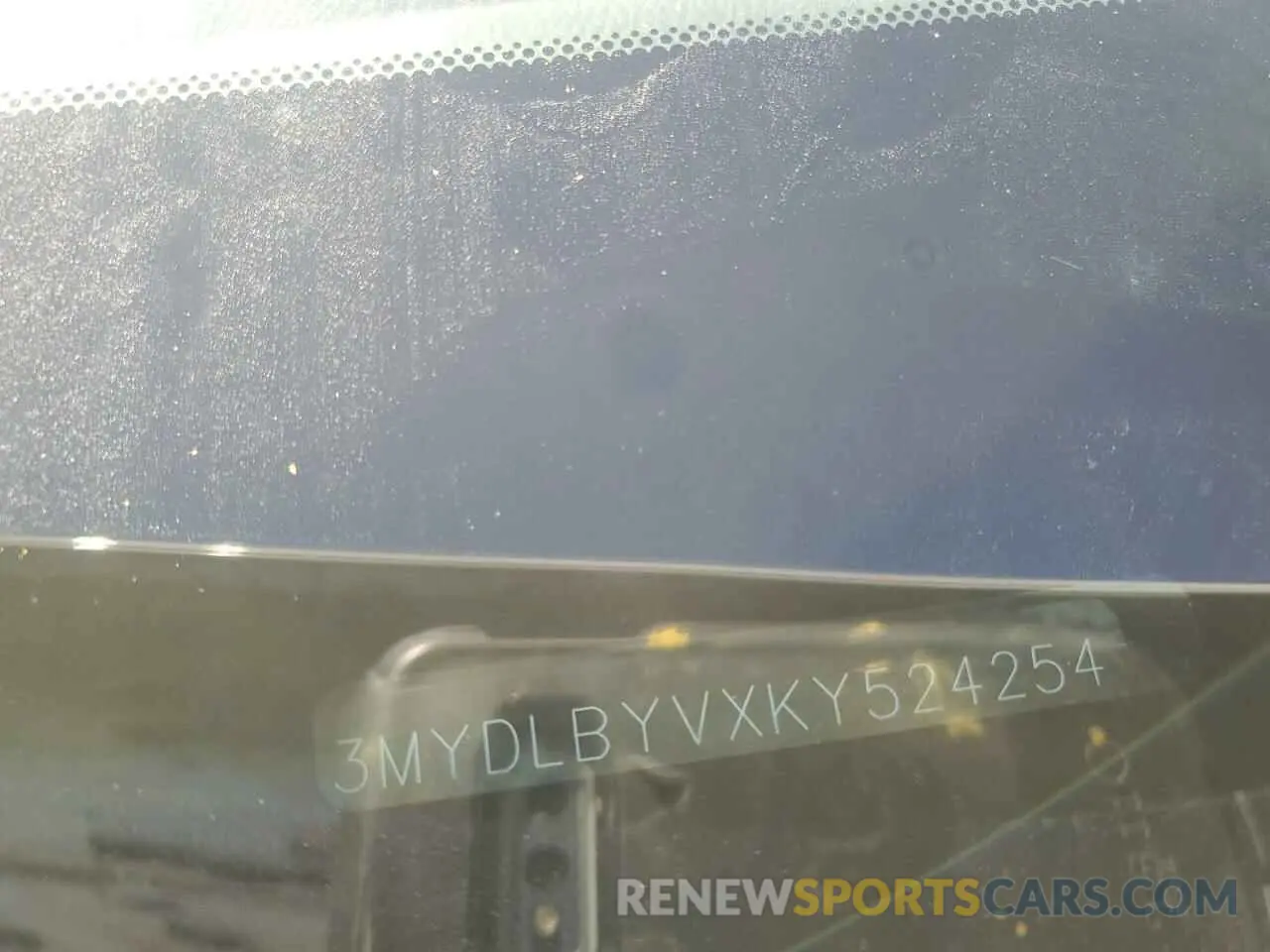 12 Photograph of a damaged car 3MYDLBYVXKY524254 TOYOTA YARIS 2019