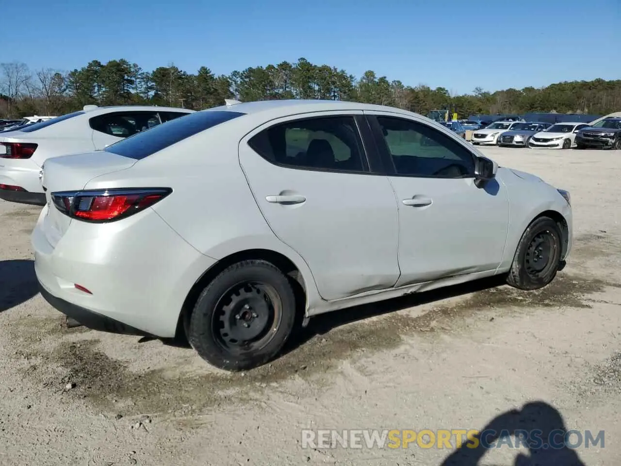 3 Photograph of a damaged car 3MYDLBYVXKY524254 TOYOTA YARIS 2019