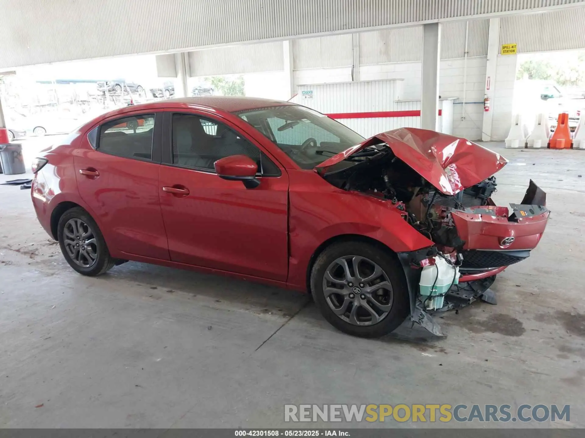 14 Photograph of a damaged car 3MYDLBYVXKY524593 TOYOTA YARIS 2019