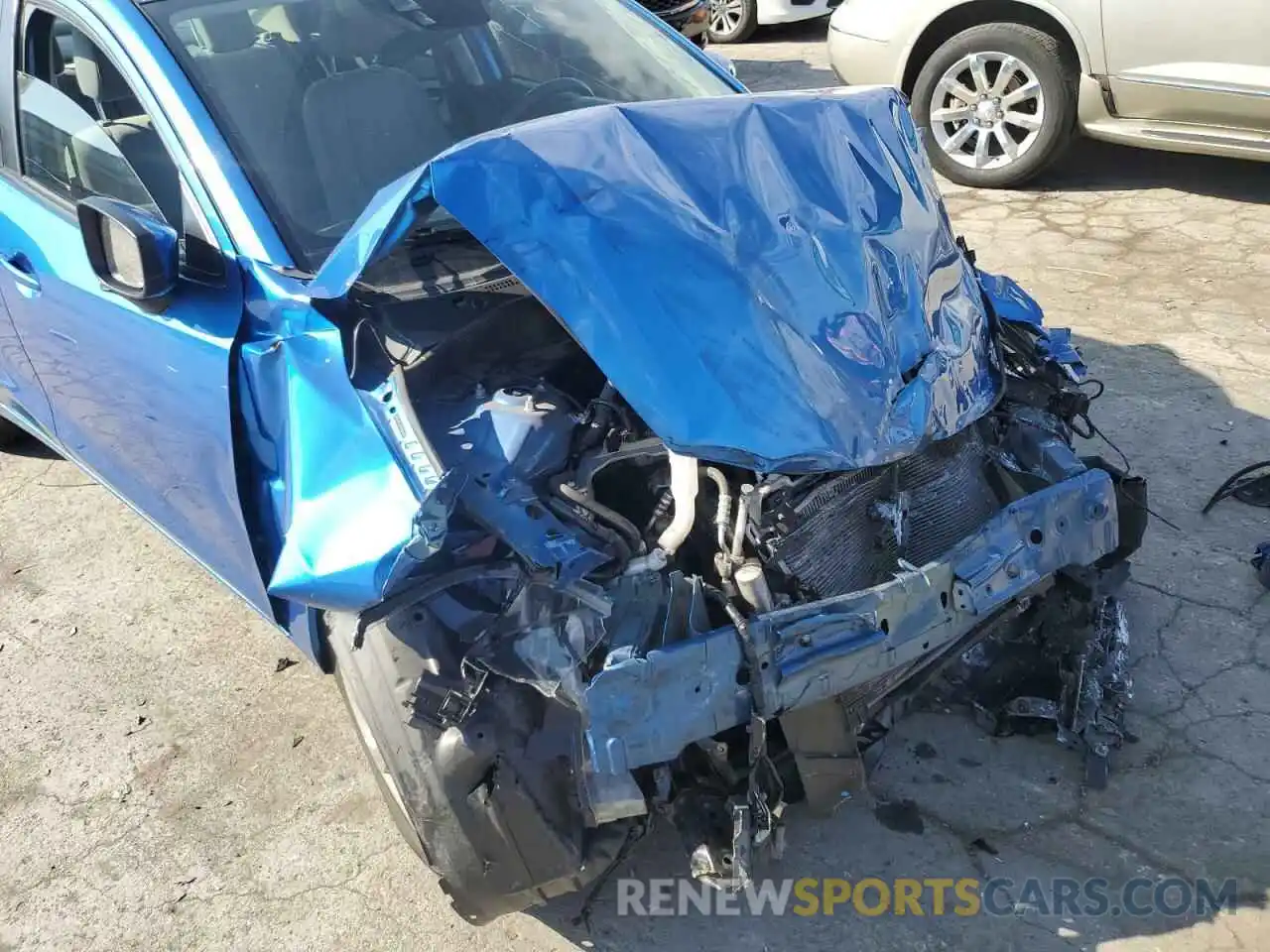 9 Photograph of a damaged car 3MYDLBYVXKY528319 TOYOTA YARIS 2019