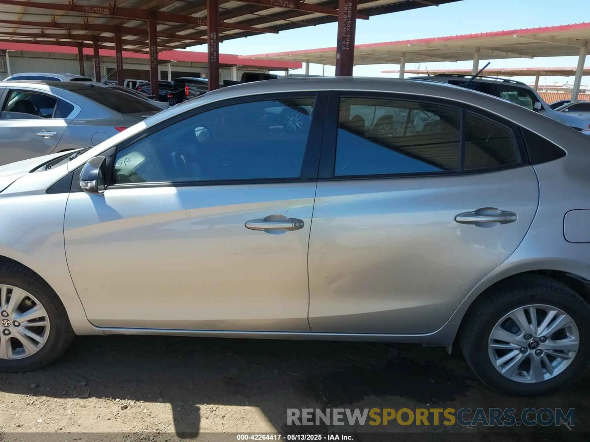 14 Photograph of a damaged car MR2B29F39K1143298 TOYOTA YARIS 2019