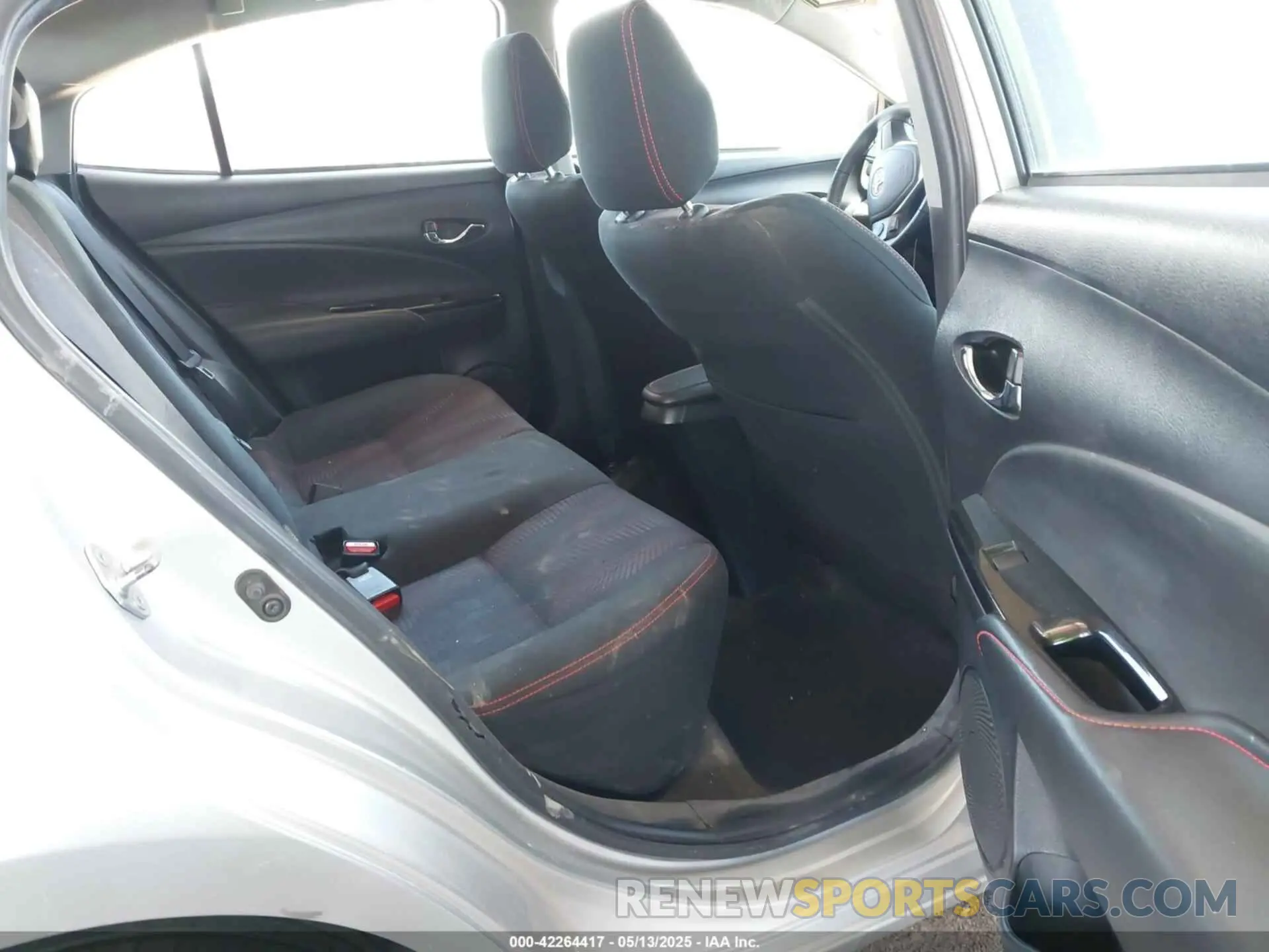 8 Photograph of a damaged car MR2B29F39K1143298 TOYOTA YARIS 2019