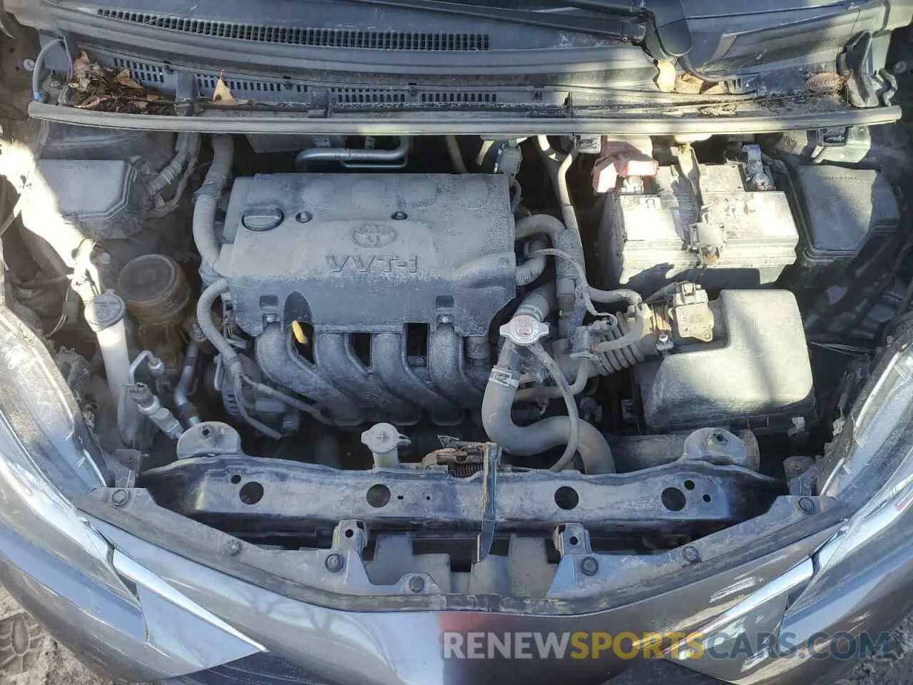 11 Photograph of a damaged car VNKKTUD34KA101011 TOYOTA YARIS 2019