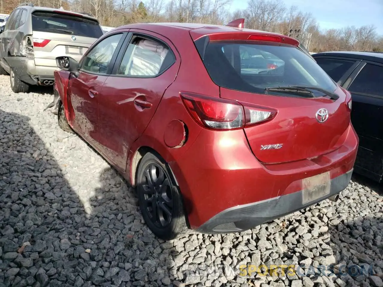 2 Photograph of a damaged car 3MYDLBJV0LY703012 TOYOTA YARIS 2020