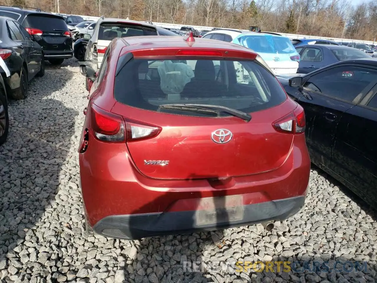 6 Photograph of a damaged car 3MYDLBJV0LY703012 TOYOTA YARIS 2020