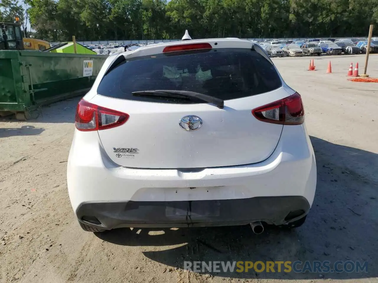 6 Photograph of a damaged car 3MYDLBJV1LY701432 TOYOTA YARIS 2020