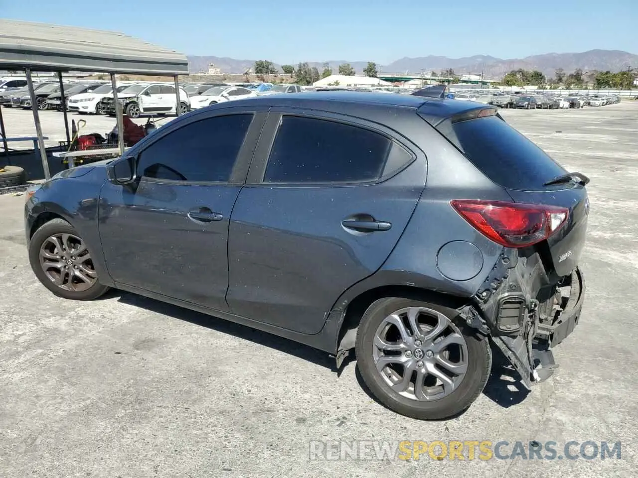 2 Photograph of a damaged car 3MYDLBJV2LY705604 TOYOTA YARIS 2020
