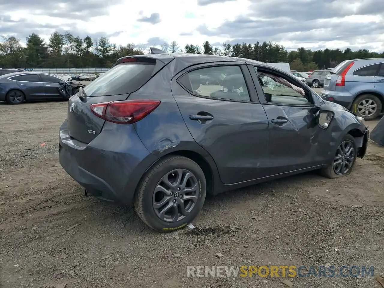3 Photograph of a damaged car 3MYDLBJV2LY706767 TOYOTA YARIS 2020