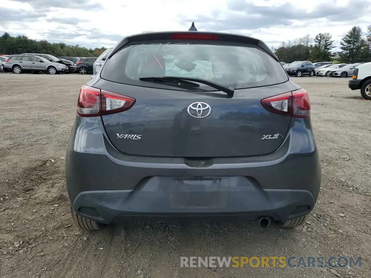 6 Photograph of a damaged car 3MYDLBJV2LY706767 TOYOTA YARIS 2020
