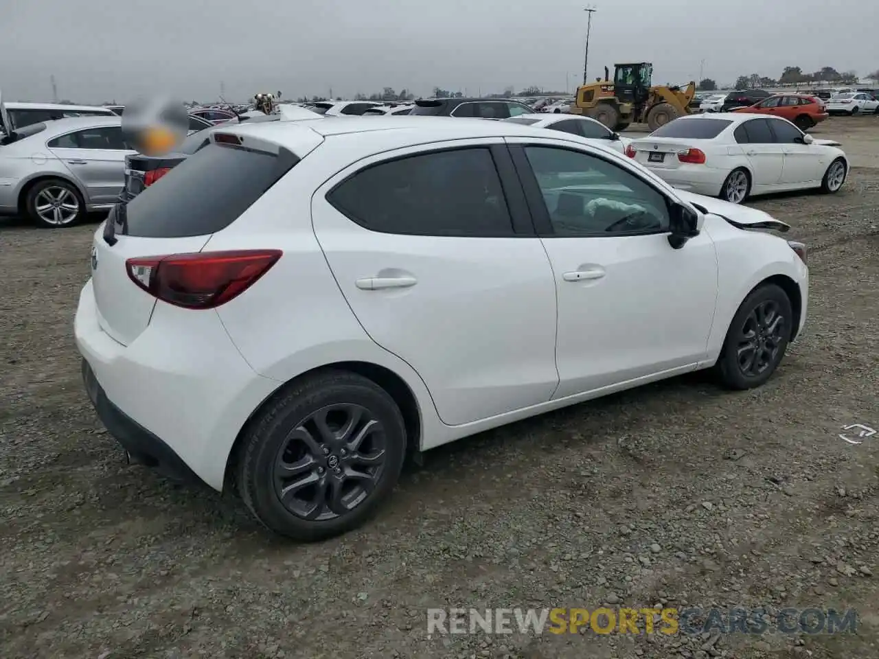 3 Photograph of a damaged car 3MYDLBJV4LY707502 TOYOTA YARIS 2020