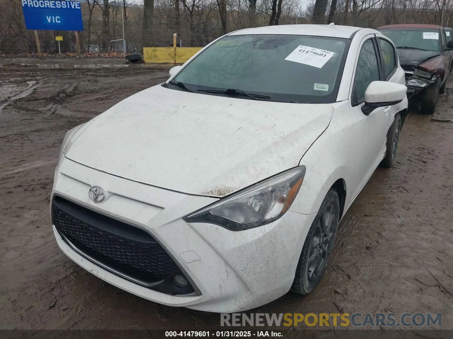 2 Photograph of a damaged car 3MYDLBJV5LY706259 TOYOTA YARIS 2020