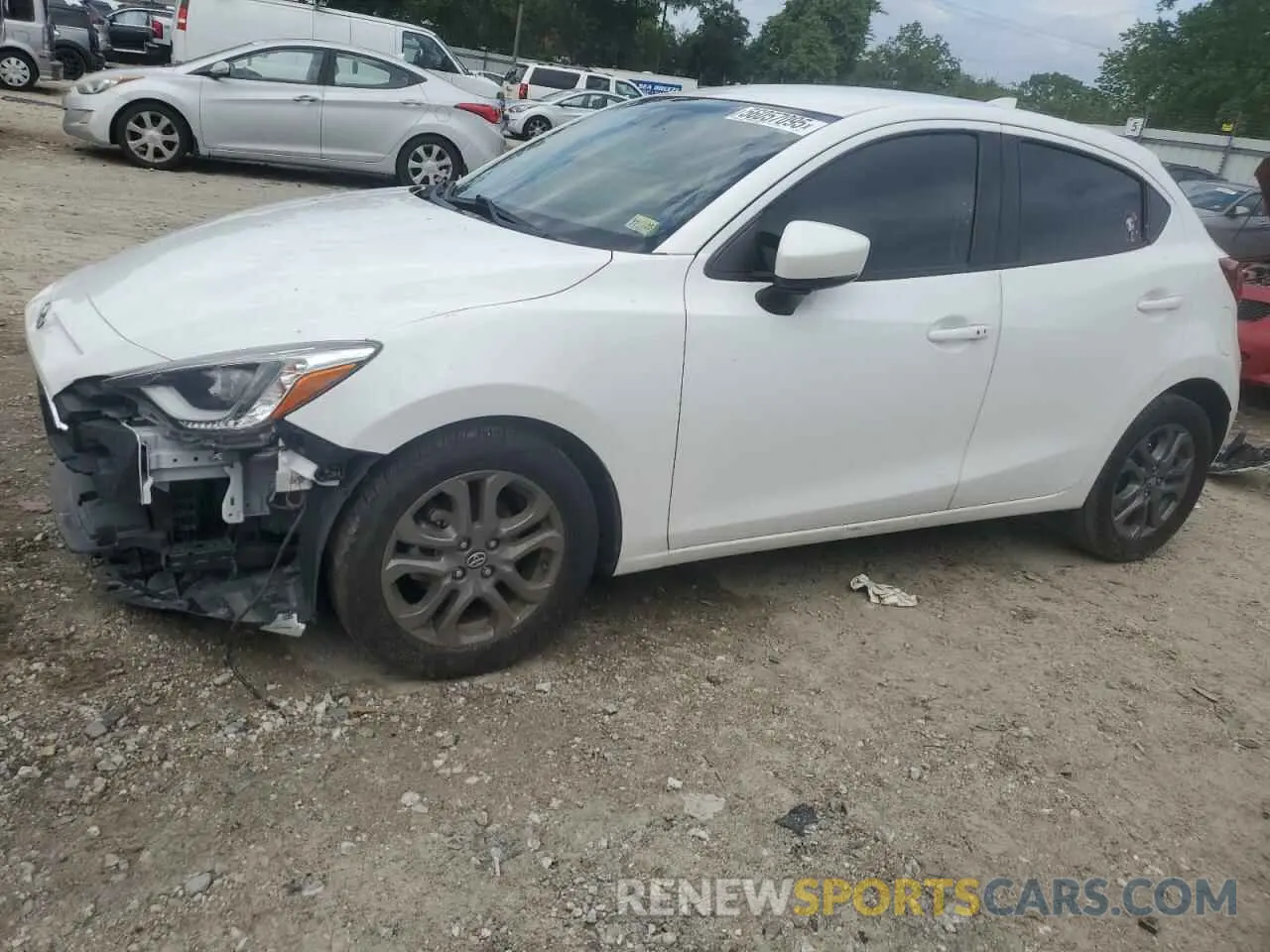 1 Photograph of a damaged car 3MYDLBJV6LY704391 TOYOTA YARIS 2020