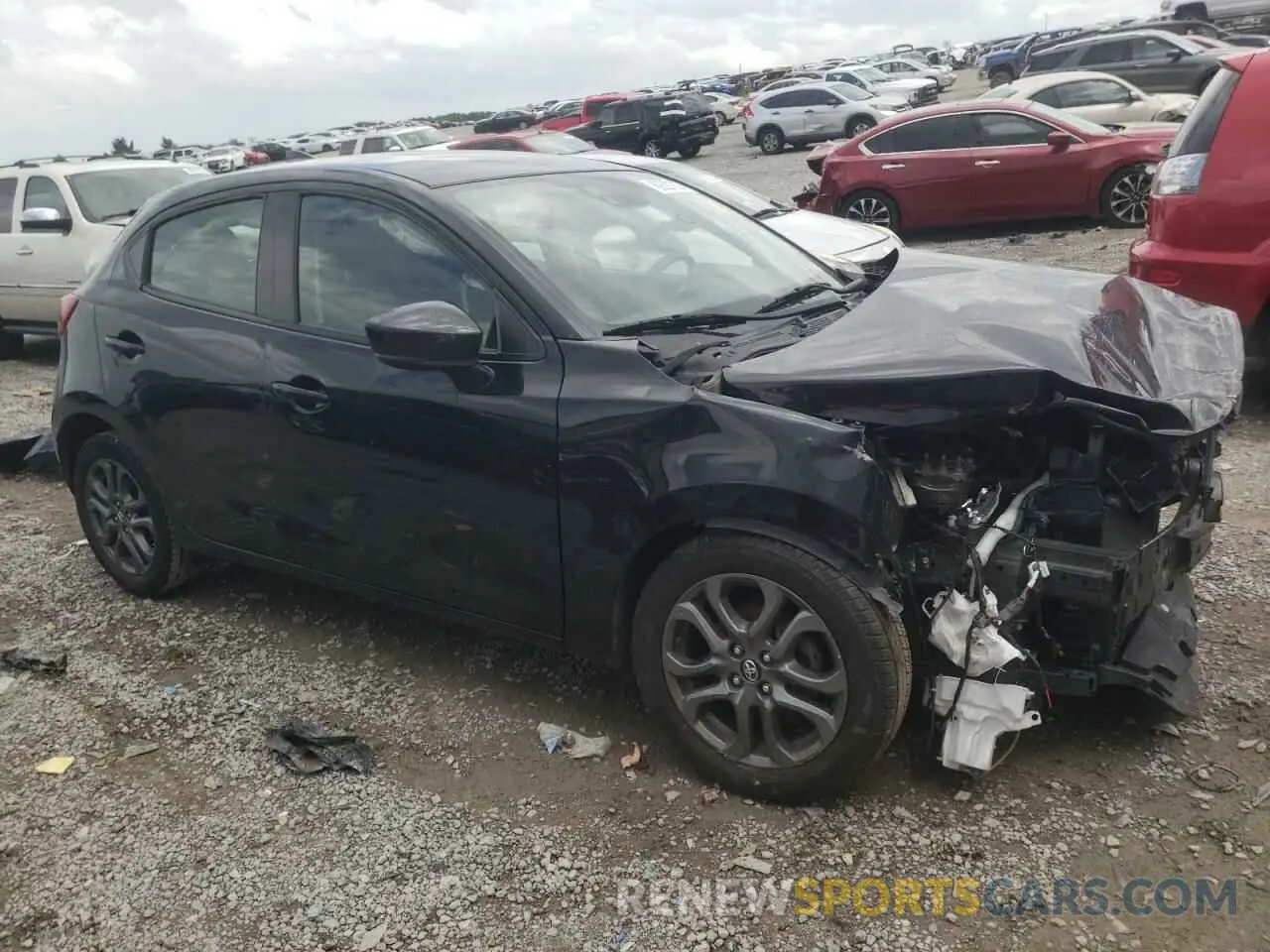 4 Photograph of a damaged car 3MYDLBJV6LY707064 TOYOTA YARIS 2020