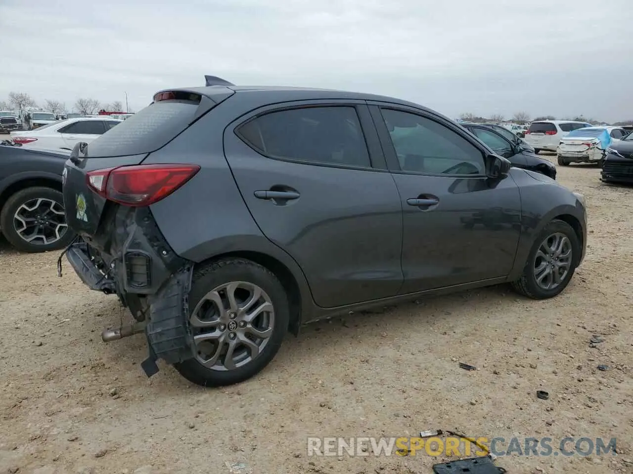 3 Photograph of a damaged car 3MYDLBJV6LY716346 TOYOTA YARIS 2020