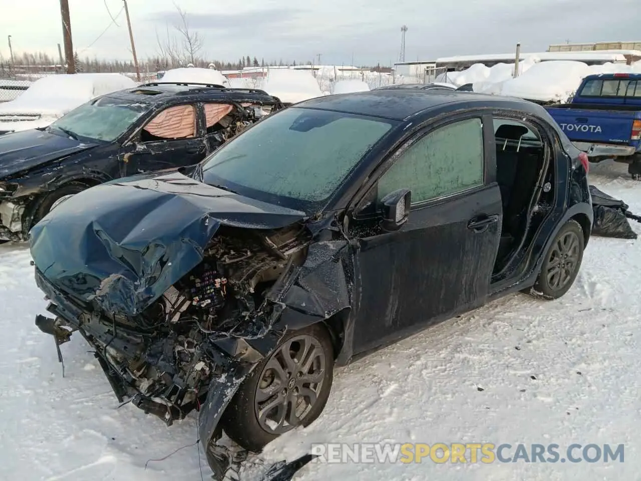 1 Photograph of a damaged car 3MYDLBJV8LY702562 TOYOTA YARIS 2020