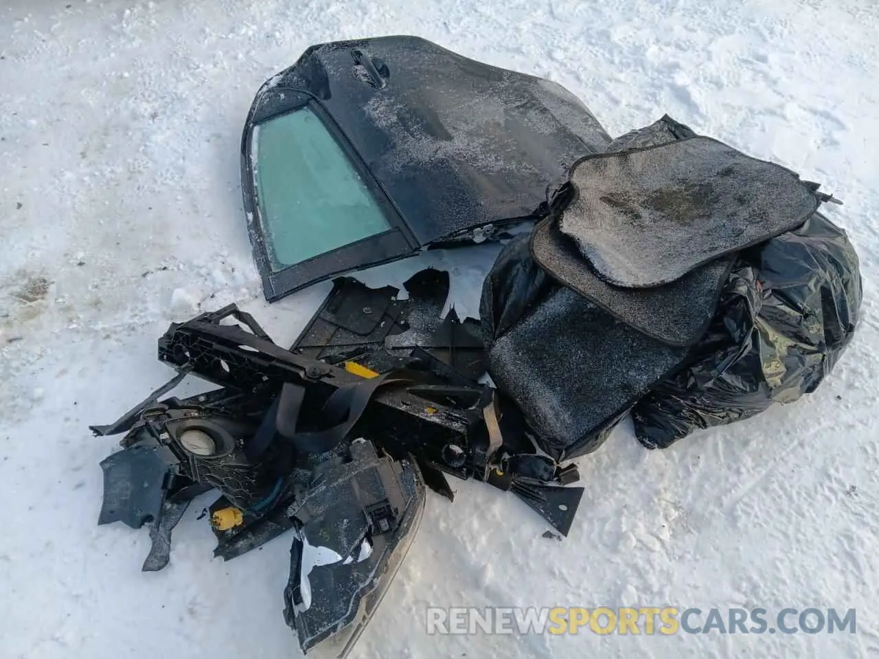 12 Photograph of a damaged car 3MYDLBJV8LY702562 TOYOTA YARIS 2020