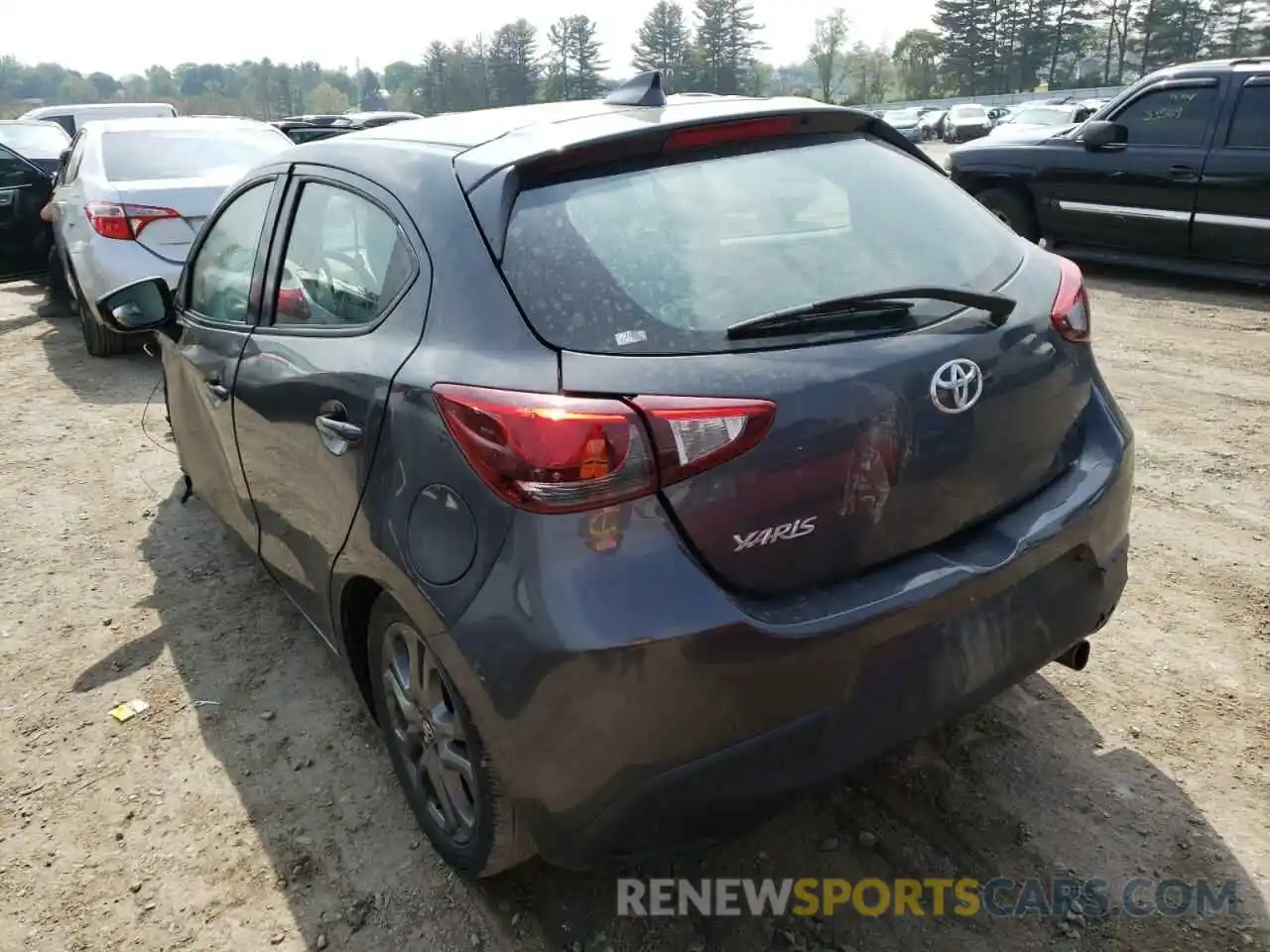 3 Photograph of a damaged car 3MYDLBJV8LY706515 TOYOTA YARIS 2020