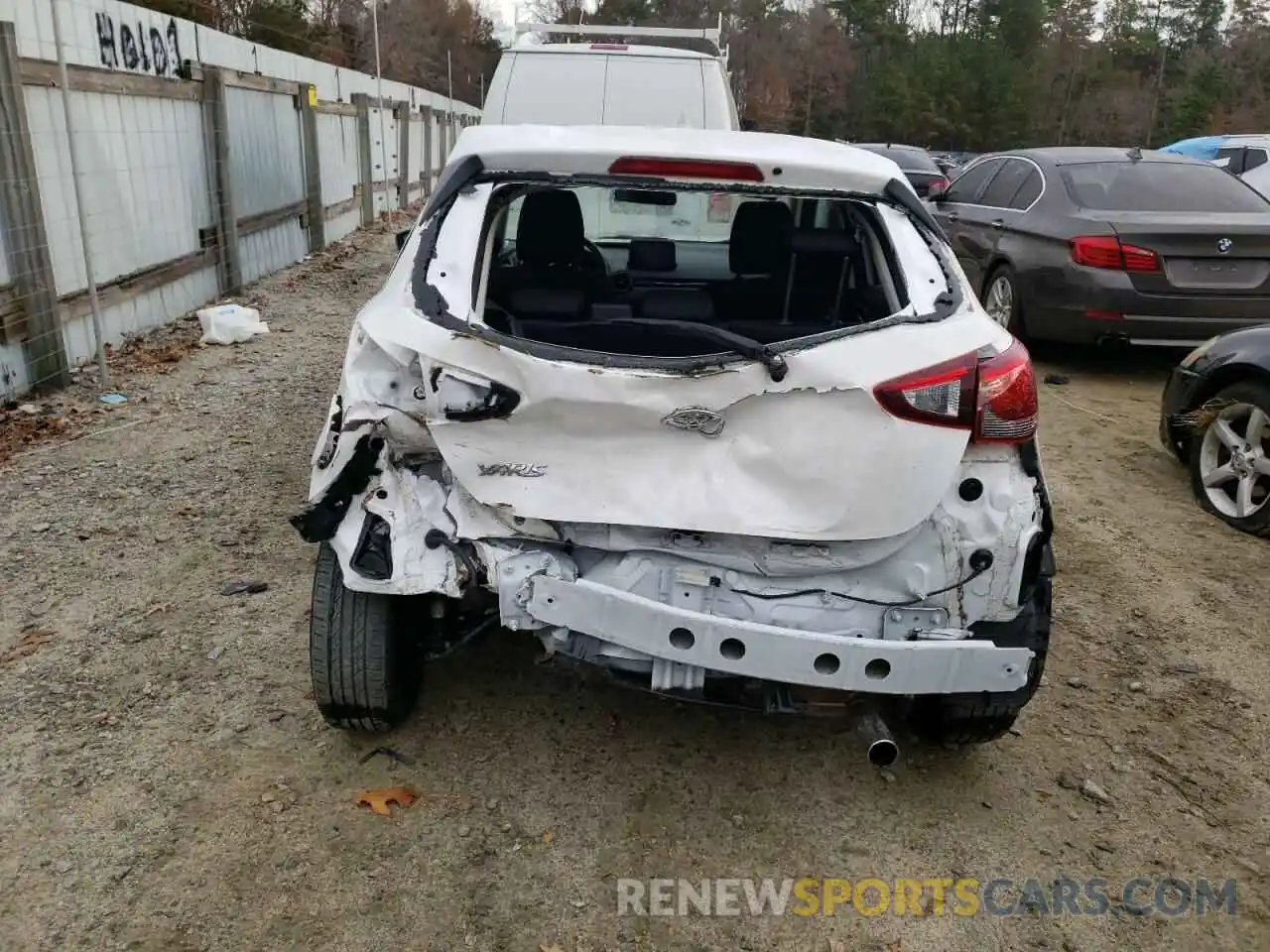 9 Photograph of a damaged car 3MYDLBJVXLY704569 TOYOTA YARIS 2020