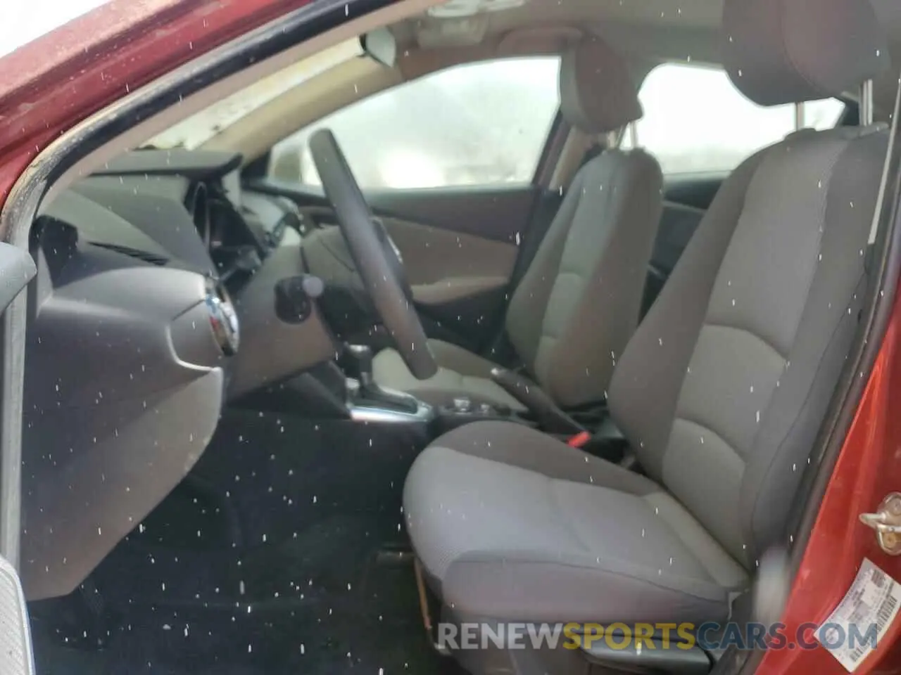 7 Photograph of a damaged car 3MYDLBJVXLY708248 TOYOTA YARIS 2020