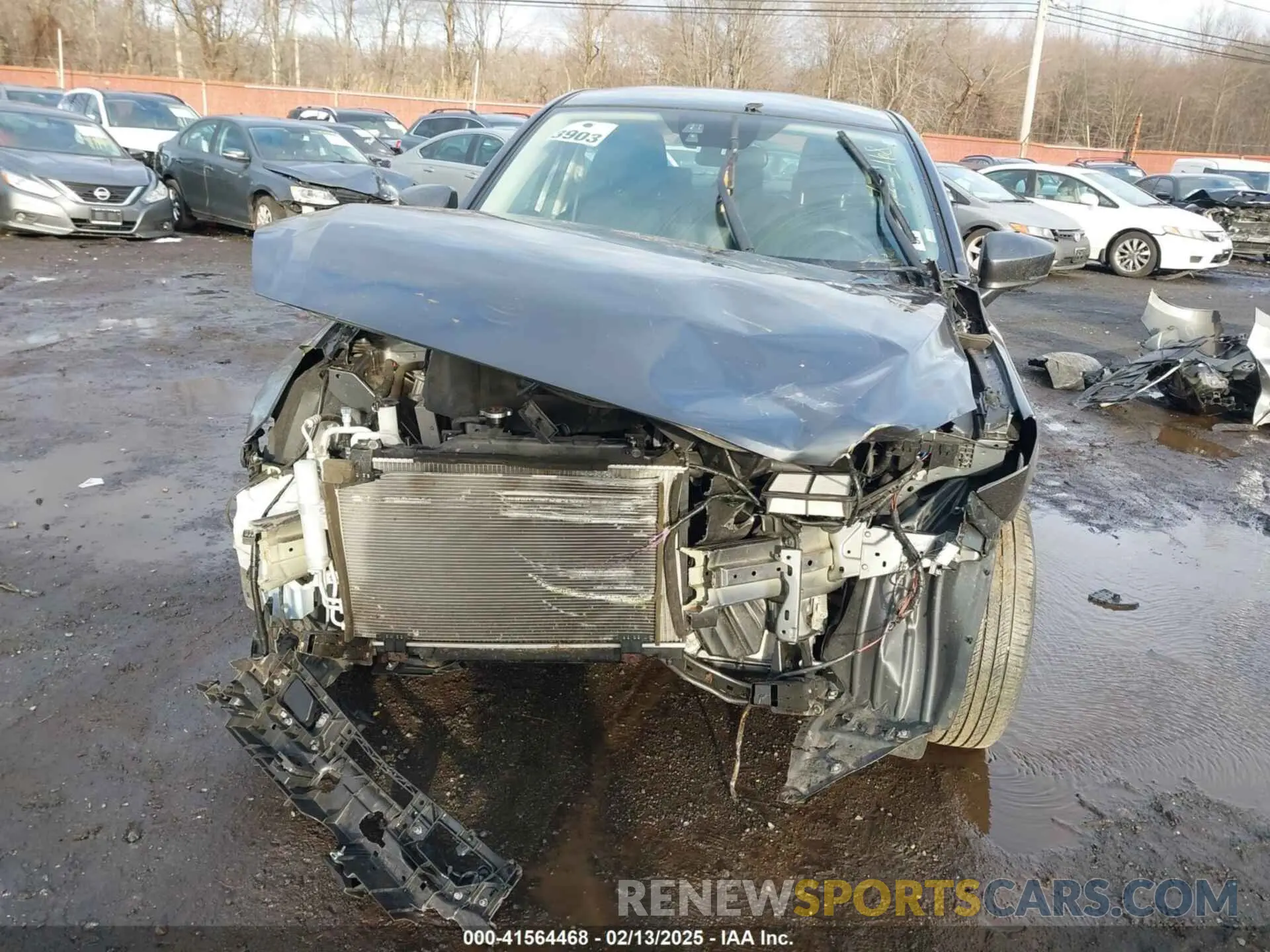 12 Photograph of a damaged car 3MYDLBYV2LY712168 TOYOTA YARIS 2020