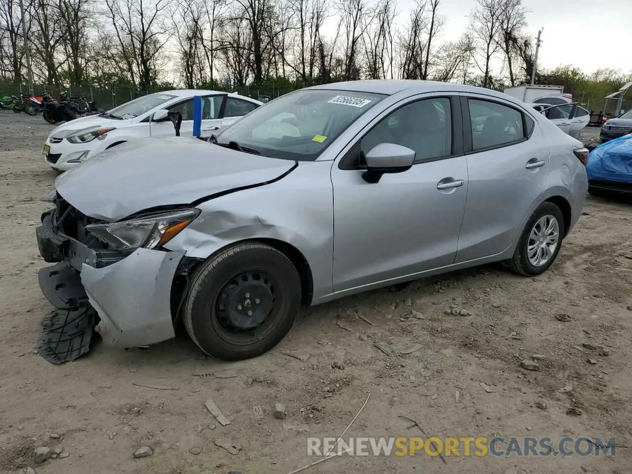 1 Photograph of a damaged car 3MYDLBYV3LY715905 TOYOTA YARIS 2020