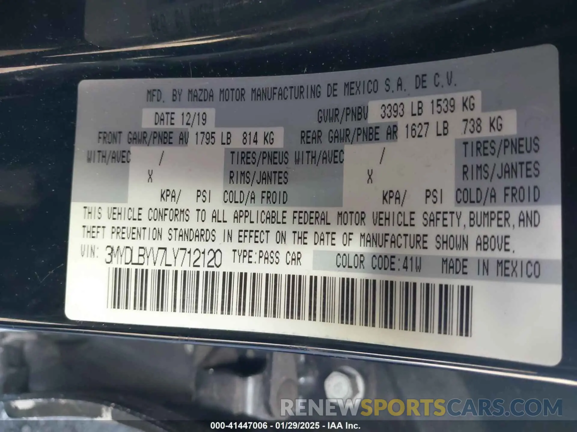 9 Photograph of a damaged car 3MYDLBYV7LY712120 TOYOTA YARIS 2020
