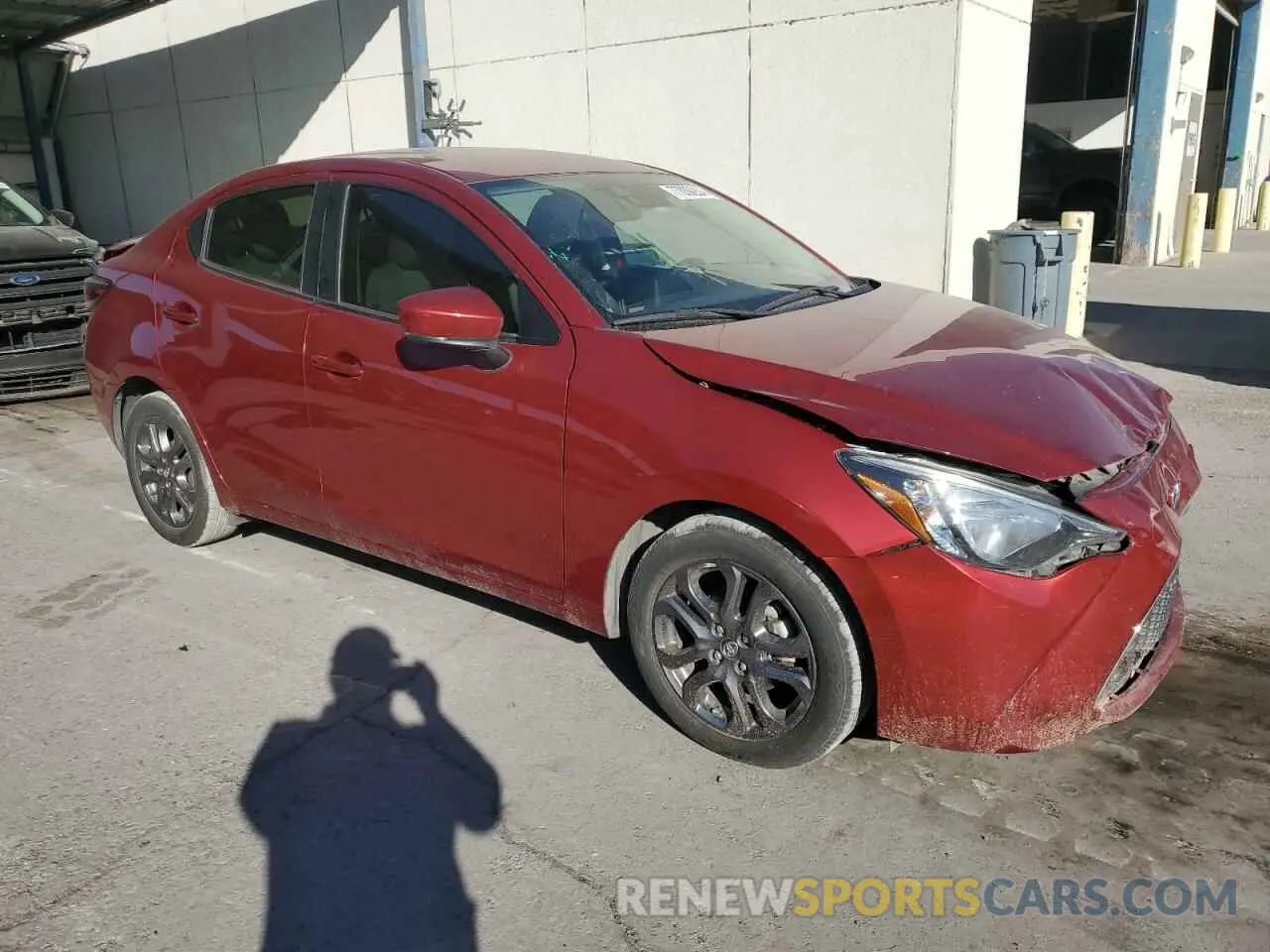 4 Photograph of a damaged car 3MYDLBYV9LY716430 TOYOTA YARIS 2020