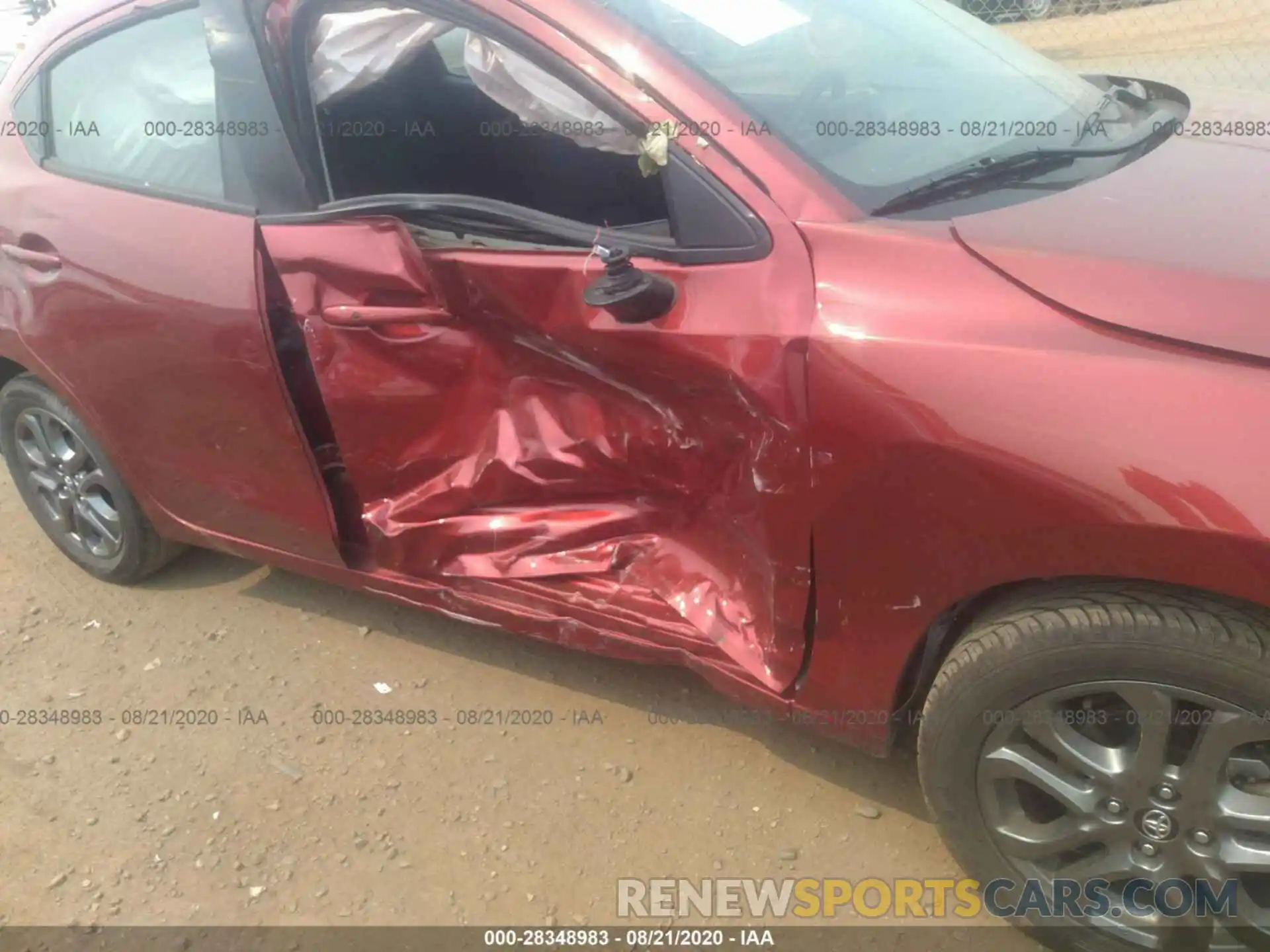 6 Photograph of a damaged car 3MYDLBJV0LY704757 TOYOTA YARIS HATCHBACK 2020