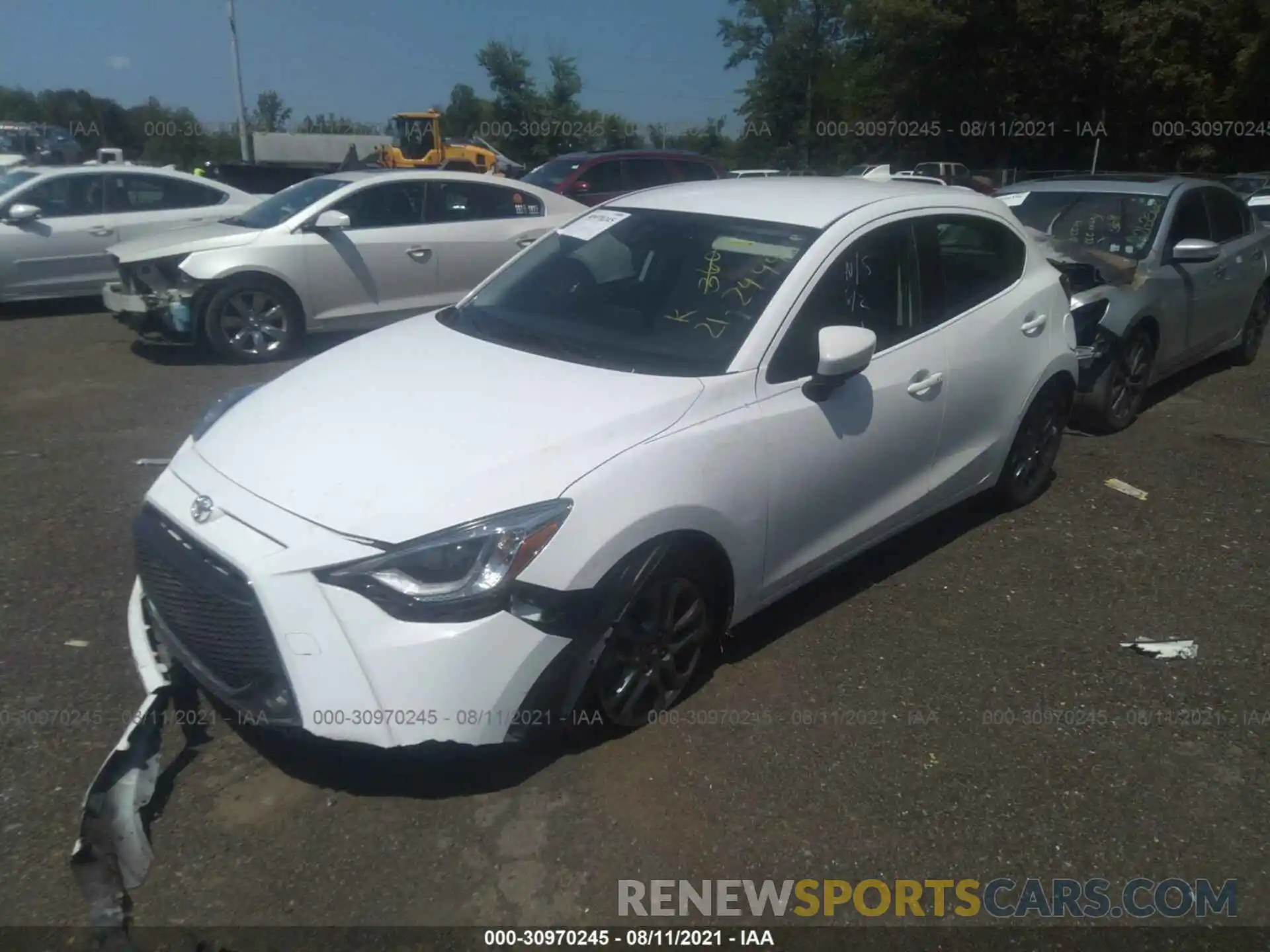 2 Photograph of a damaged car 3MYDLBJV1LY700040 TOYOTA YARIS HATCHBACK 2020