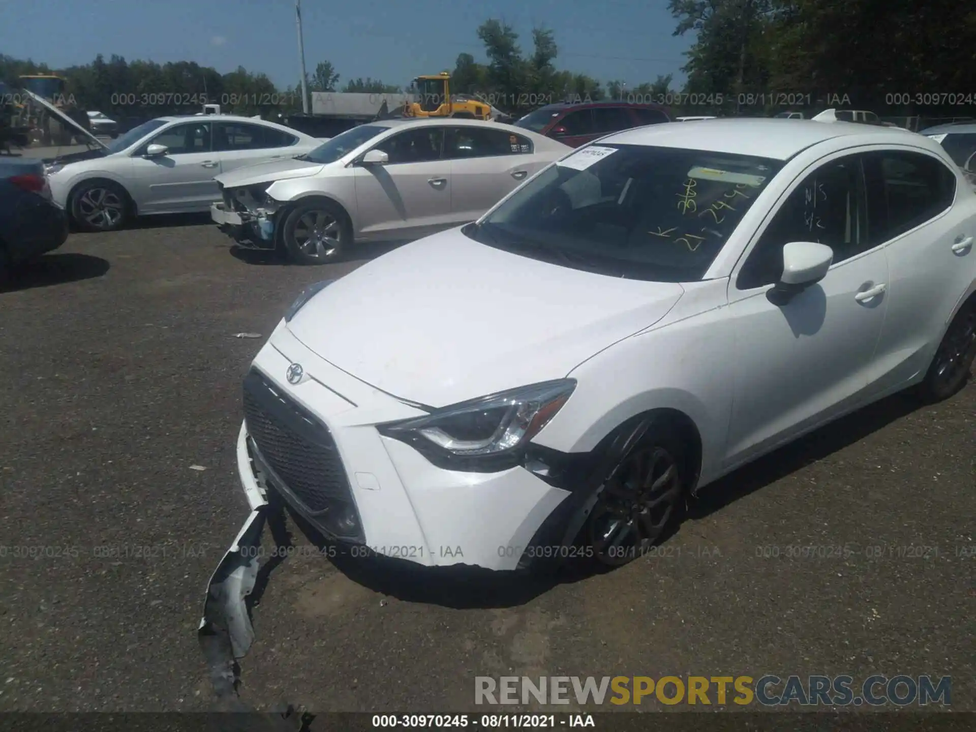 6 Photograph of a damaged car 3MYDLBJV1LY700040 TOYOTA YARIS HATCHBACK 2020