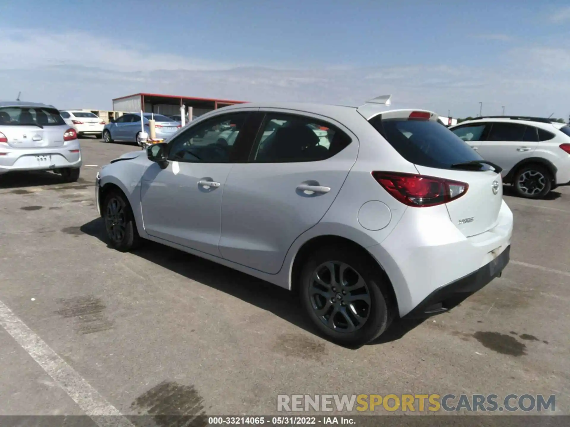 3 Photograph of a damaged car 3MYDLBJV1LY702810 TOYOTA YARIS HATCHBACK 2020