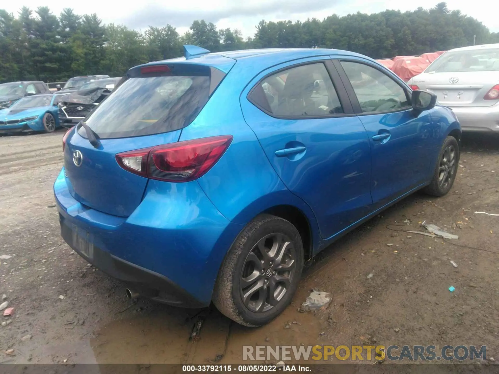 4 Photograph of a damaged car 3MYDLBJV1LY703701 TOYOTA YARIS HATCHBACK 2020