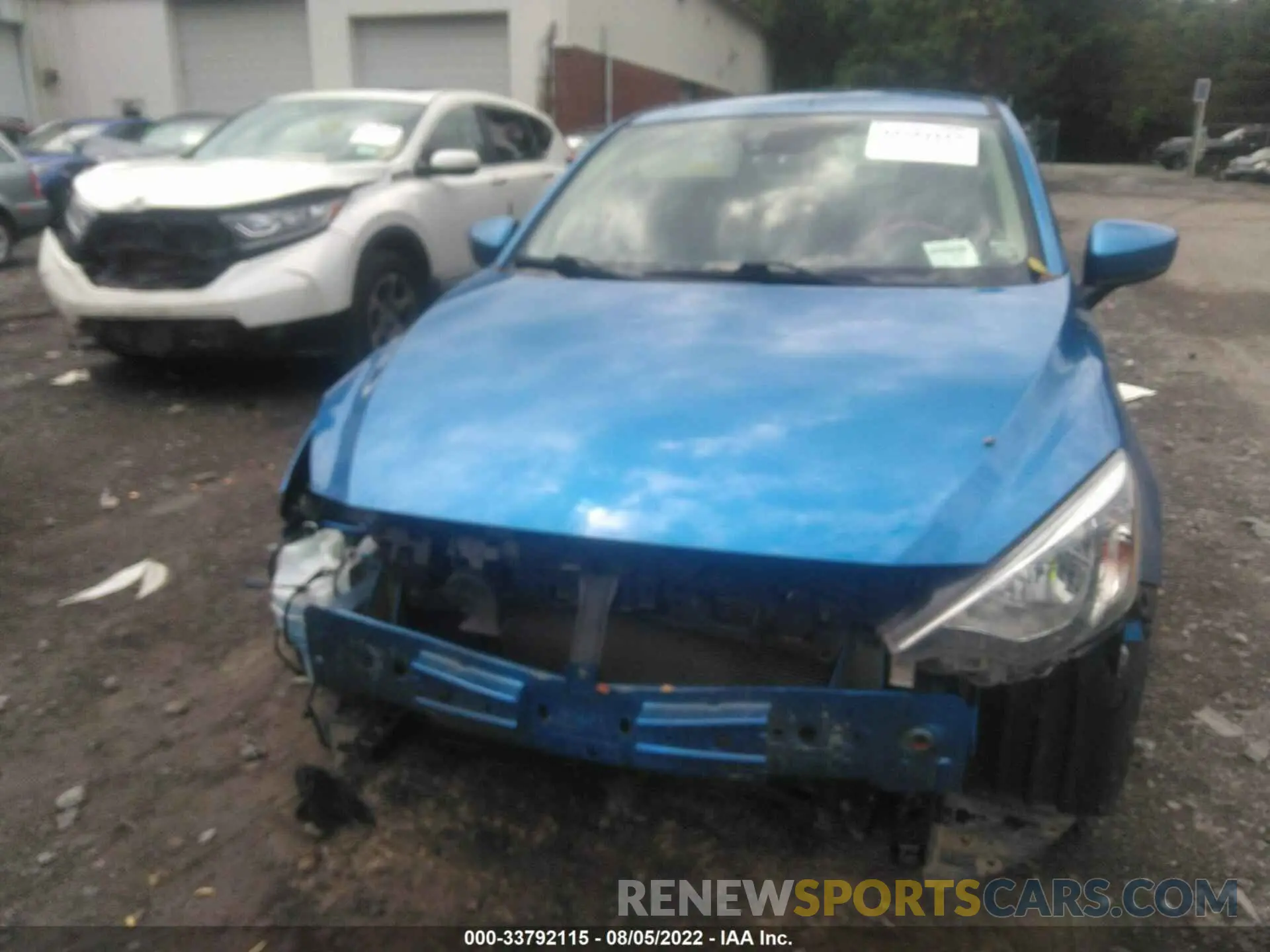 6 Photograph of a damaged car 3MYDLBJV1LY703701 TOYOTA YARIS HATCHBACK 2020