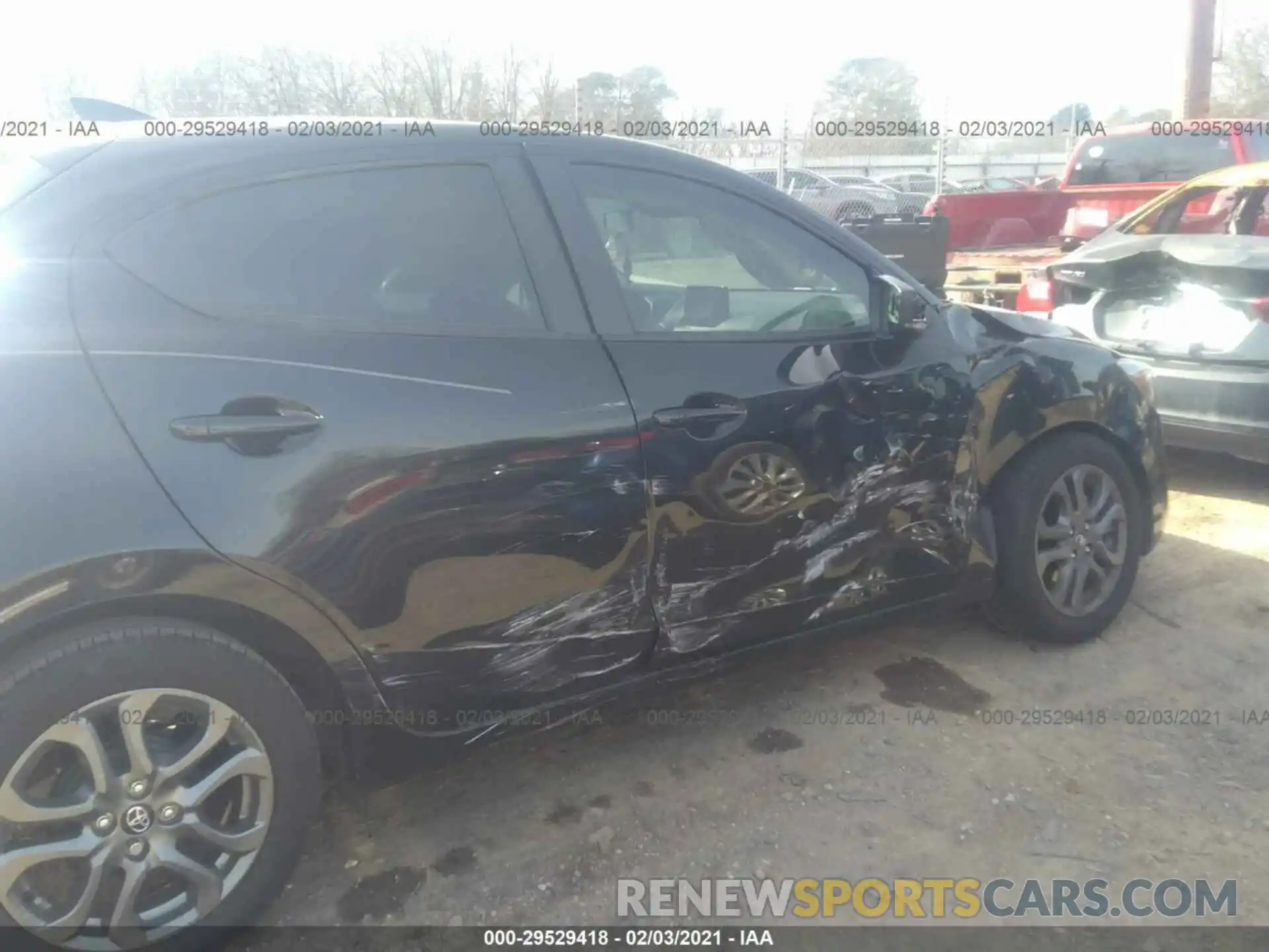 6 Photograph of a damaged car 3MYDLBJV1LY708770 TOYOTA YARIS HATCHBACK 2020