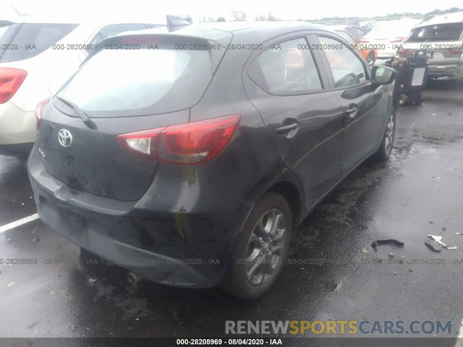 4 Photograph of a damaged car 3MYDLBJV2LY704355 TOYOTA YARIS HATCHBACK 2020