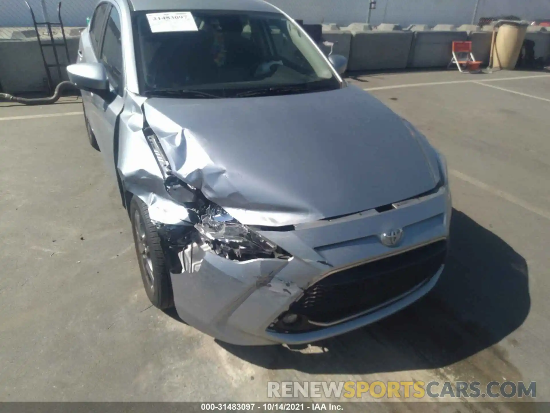 6 Photograph of a damaged car 3MYDLBJV3LY701500 TOYOTA YARIS HATCHBACK 2020