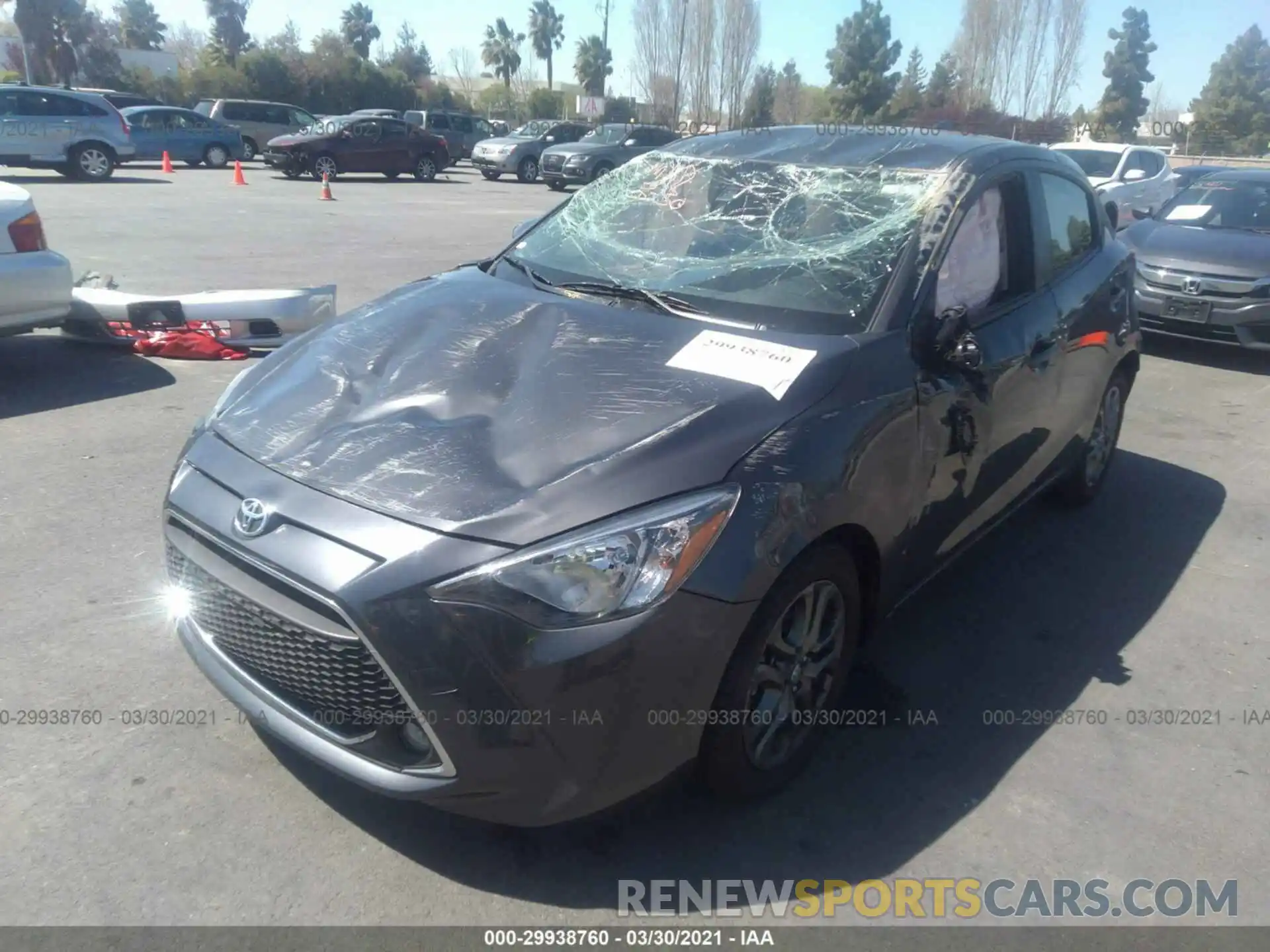 2 Photograph of a damaged car 3MYDLBJV4LY708570 TOYOTA YARIS HATCHBACK 2020