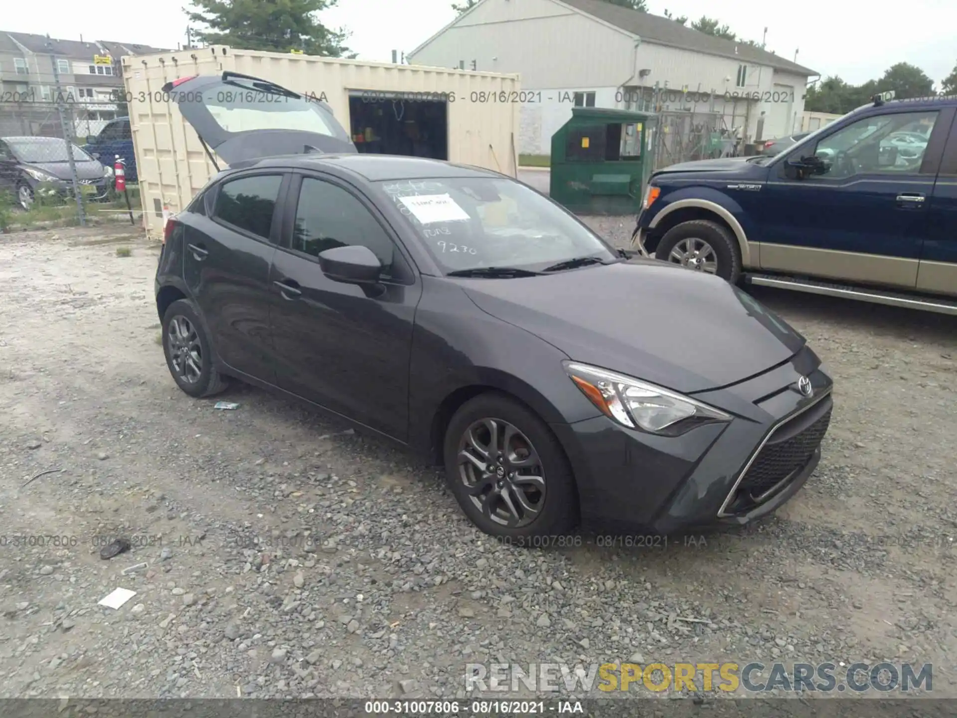 1 Photograph of a damaged car 3MYDLBJV5LY707055 TOYOTA YARIS HATCHBACK 2020