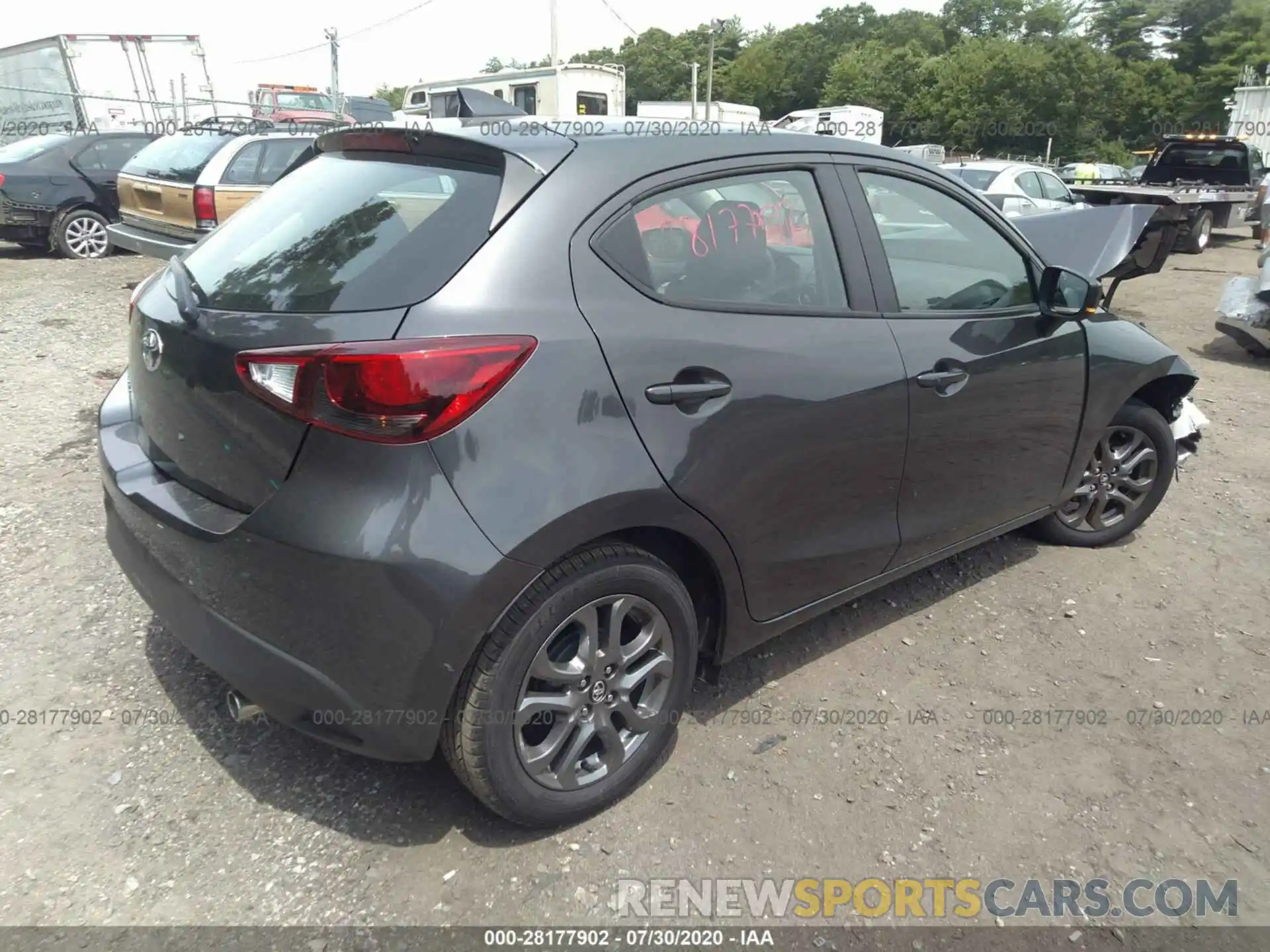 4 Photograph of a damaged car 3MYDLBJV5LY708013 TOYOTA YARIS HATCHBACK 2020