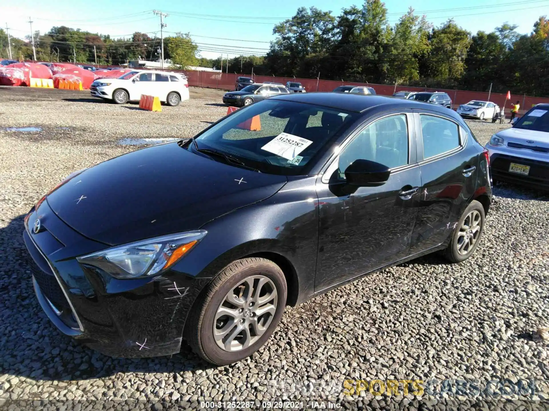 2 Photograph of a damaged car 3MYDLBJV5LY709808 TOYOTA YARIS HATCHBACK 2020