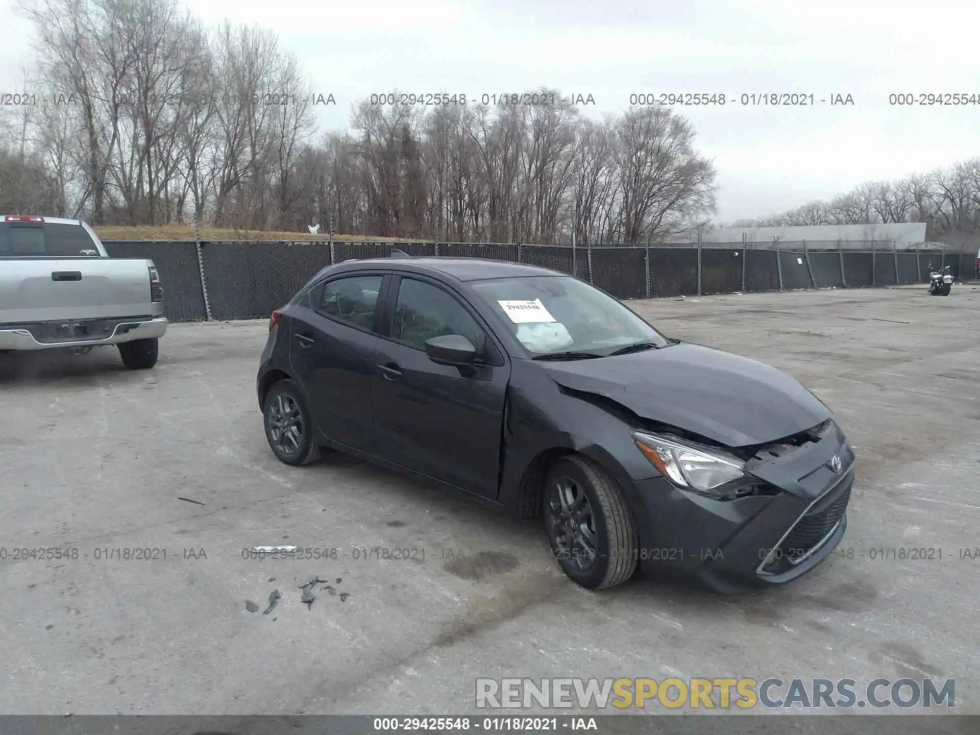 1 Photograph of a damaged car 3MYDLBJV6LY706867 TOYOTA YARIS HATCHBACK 2020