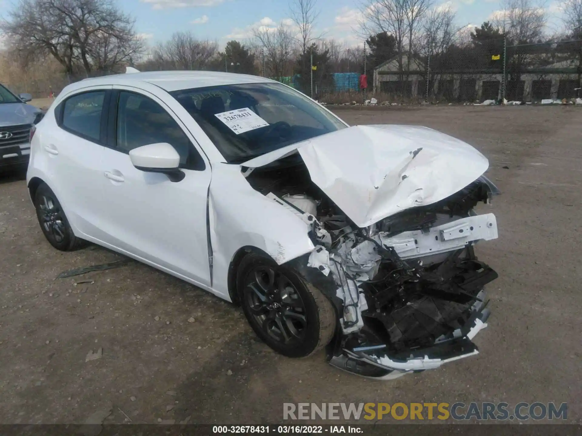 1 Photograph of a damaged car 3MYDLBJV8LY701038 TOYOTA YARIS HATCHBACK 2020