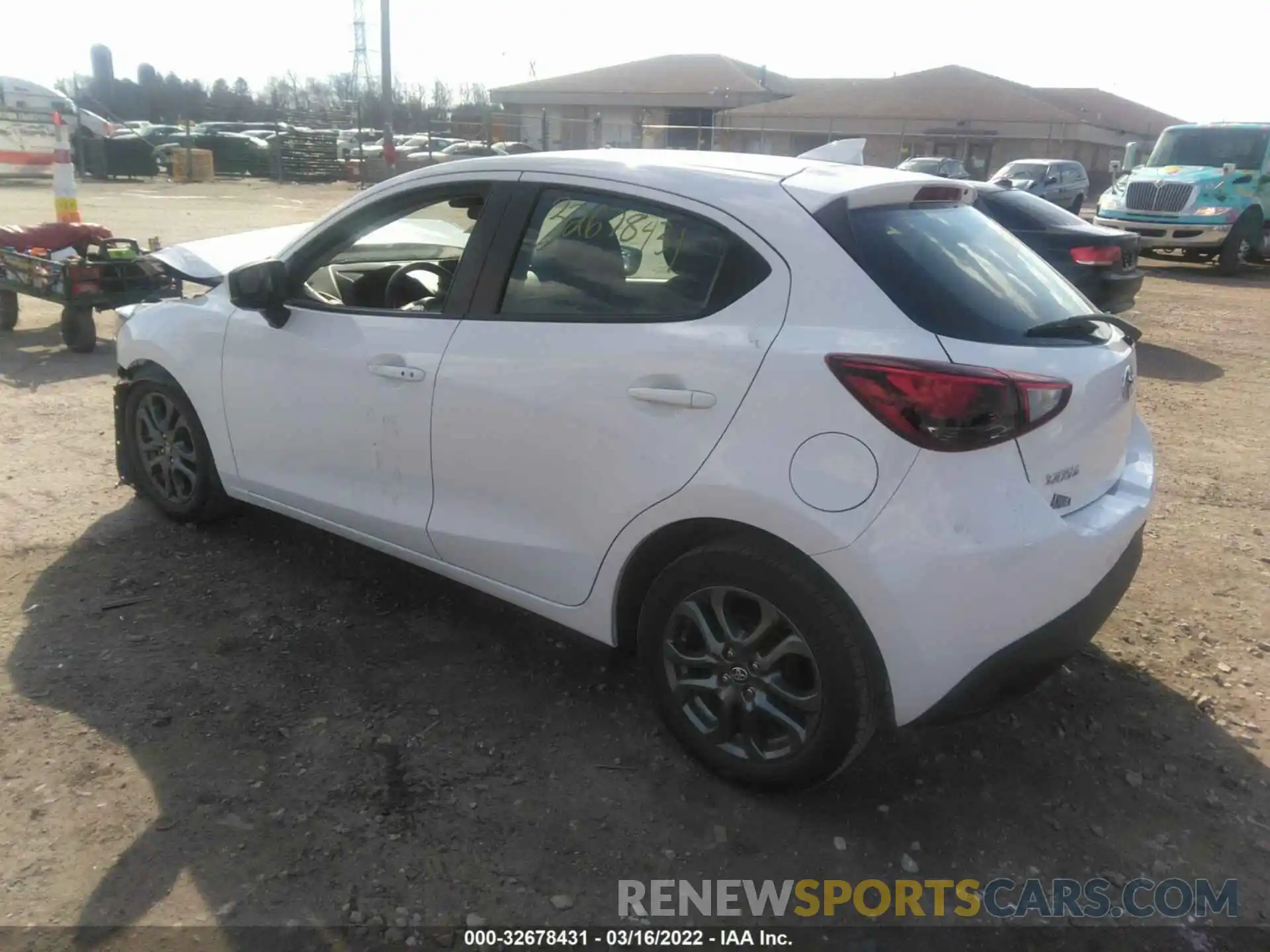 3 Photograph of a damaged car 3MYDLBJV8LY701038 TOYOTA YARIS HATCHBACK 2020