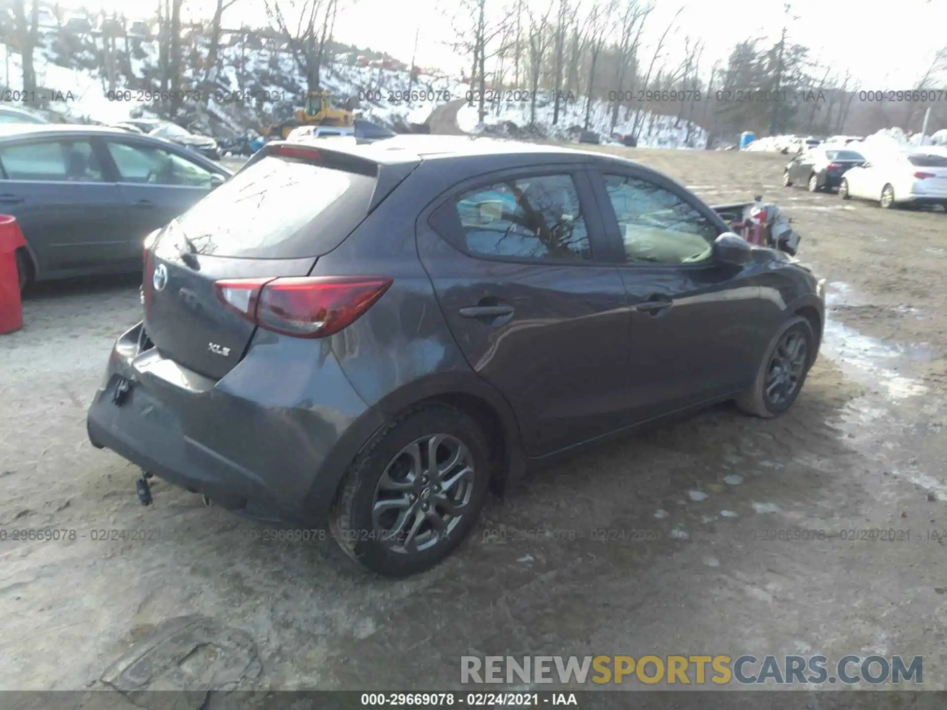 4 Photograph of a damaged car 3MYDLBJV9LY706412 TOYOTA YARIS HATCHBACK 2020