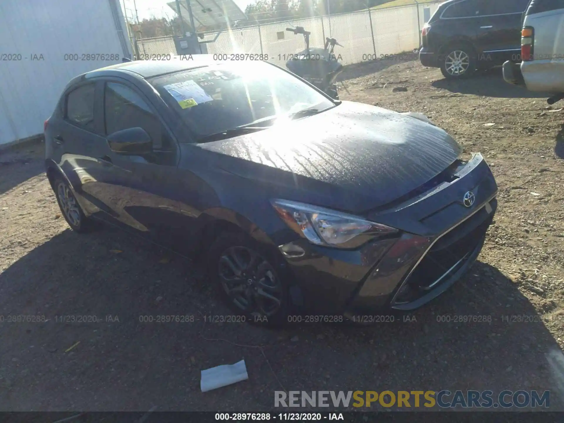 1 Photograph of a damaged car 3MYDLBJVXLY700196 TOYOTA YARIS HATCHBACK 2020