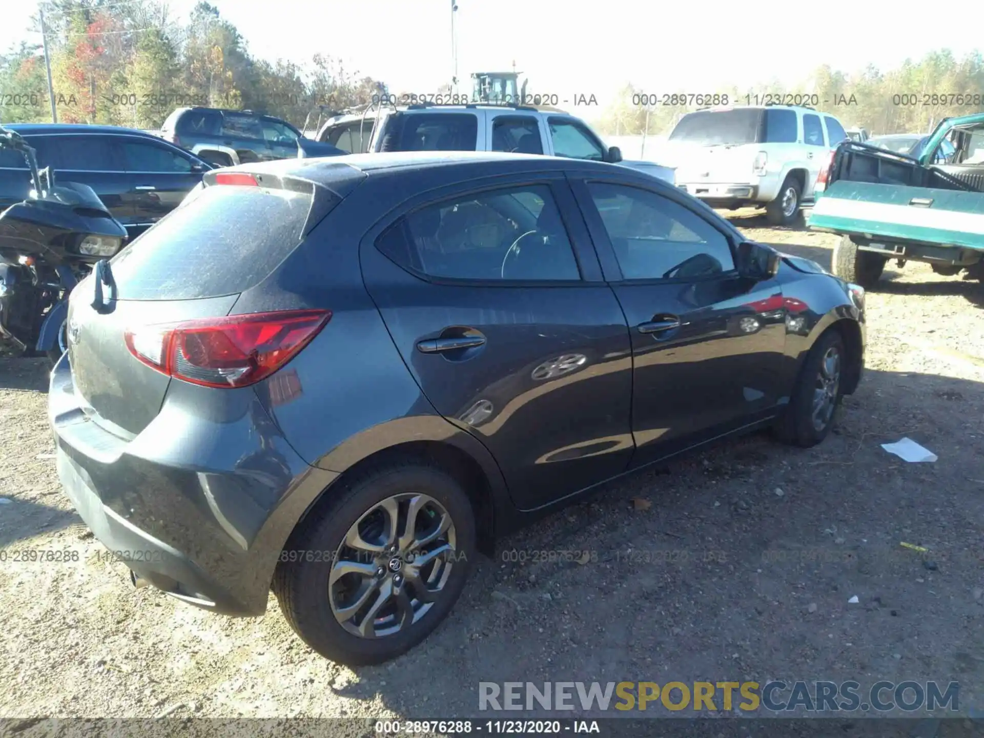 4 Photograph of a damaged car 3MYDLBJVXLY700196 TOYOTA YARIS HATCHBACK 2020