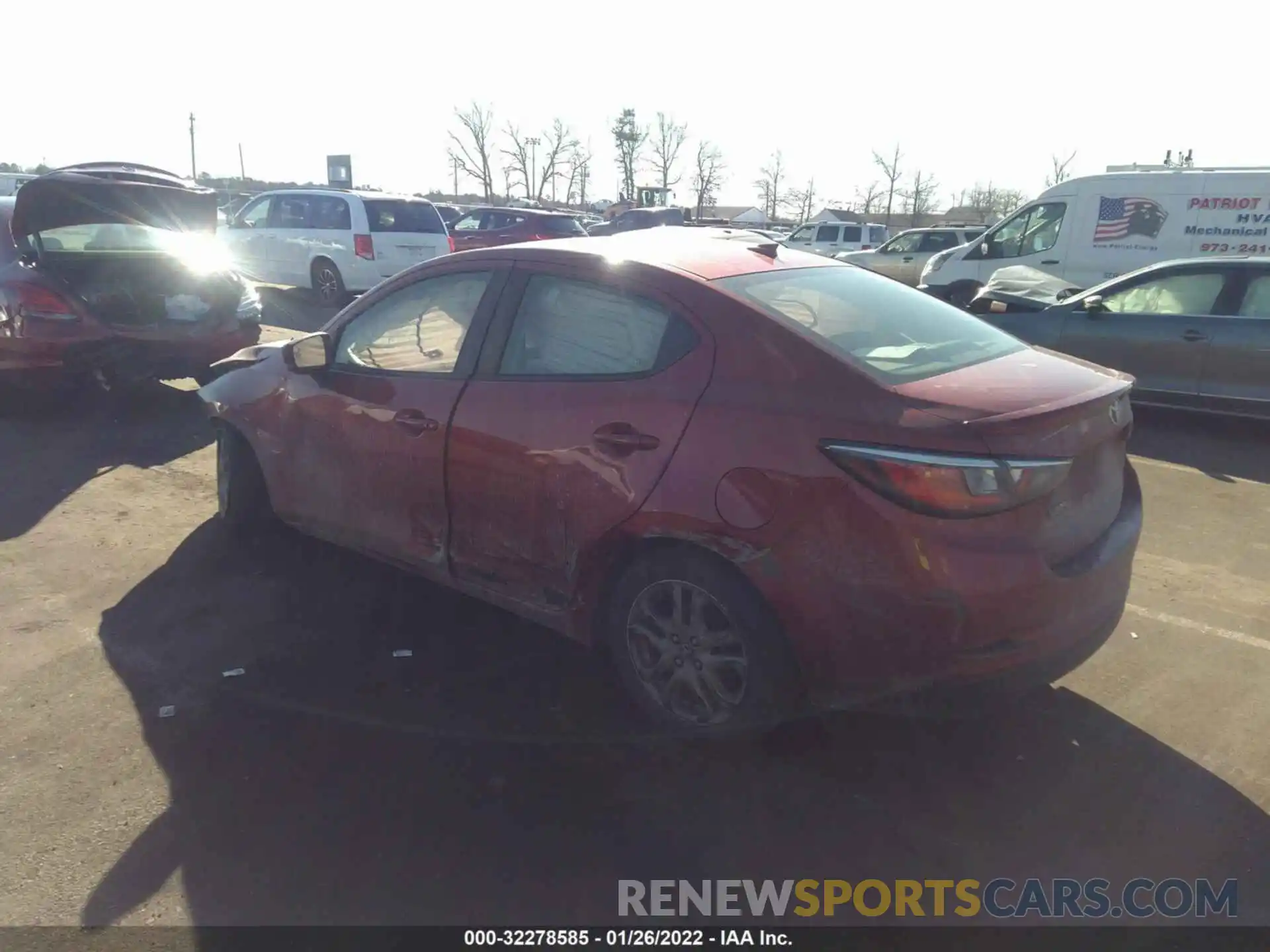 3 Photograph of a damaged car 3MYDLBYV0KY511898 TOYOTA YARIS SEDAN 2019