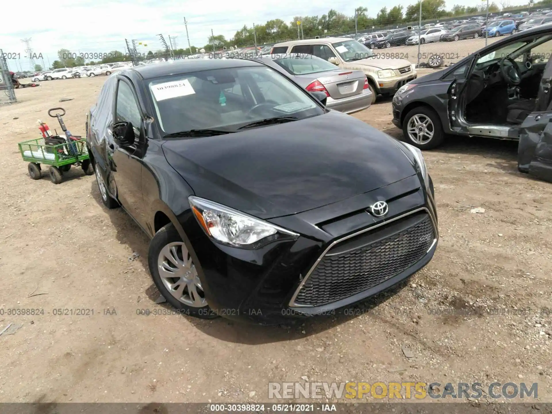 1 Photograph of a damaged car 3MYDLBYV0KY517880 TOYOTA YARIS SEDAN 2019