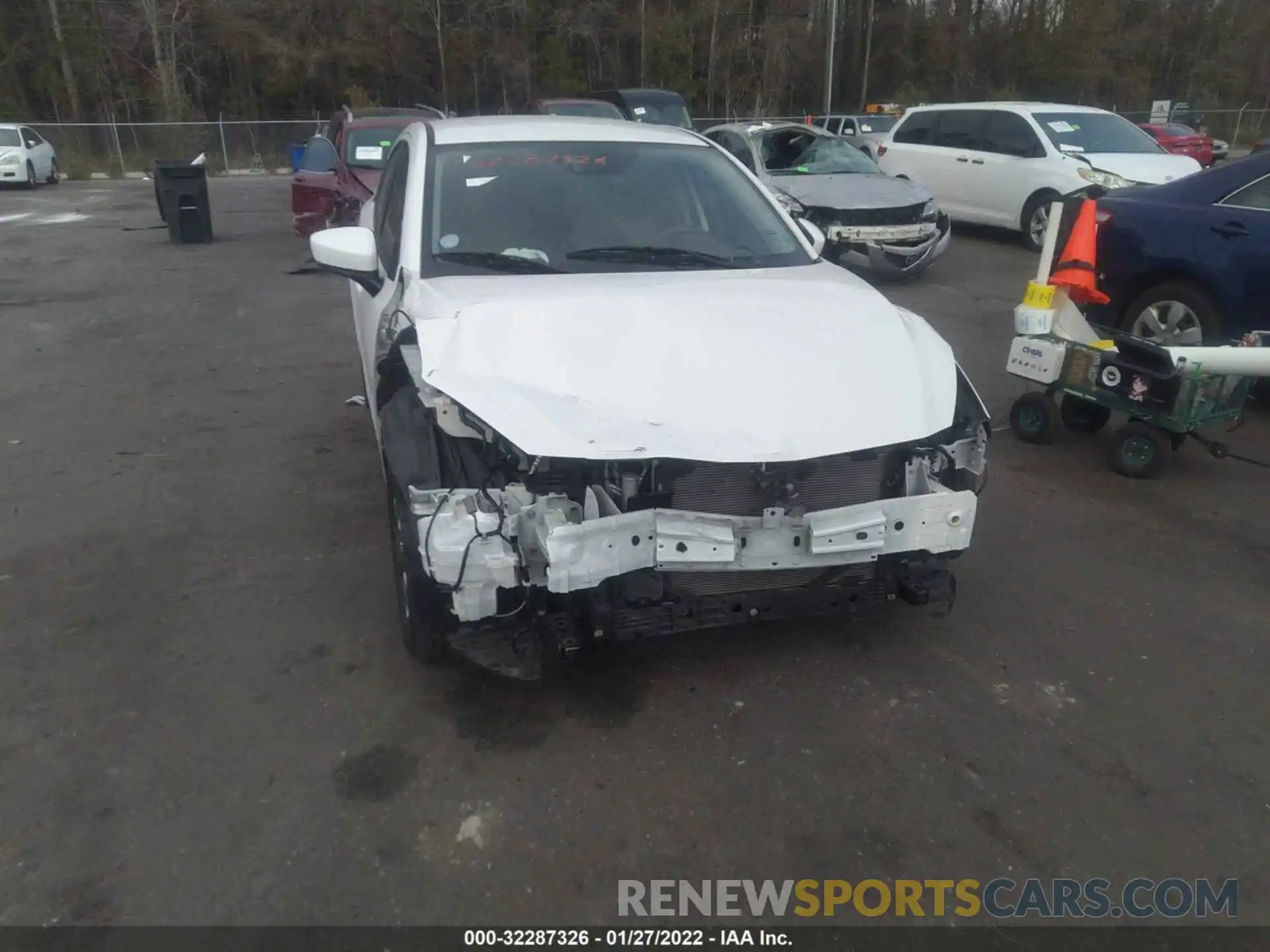 6 Photograph of a damaged car 3MYDLBYV0KY523498 TOYOTA YARIS SEDAN 2019