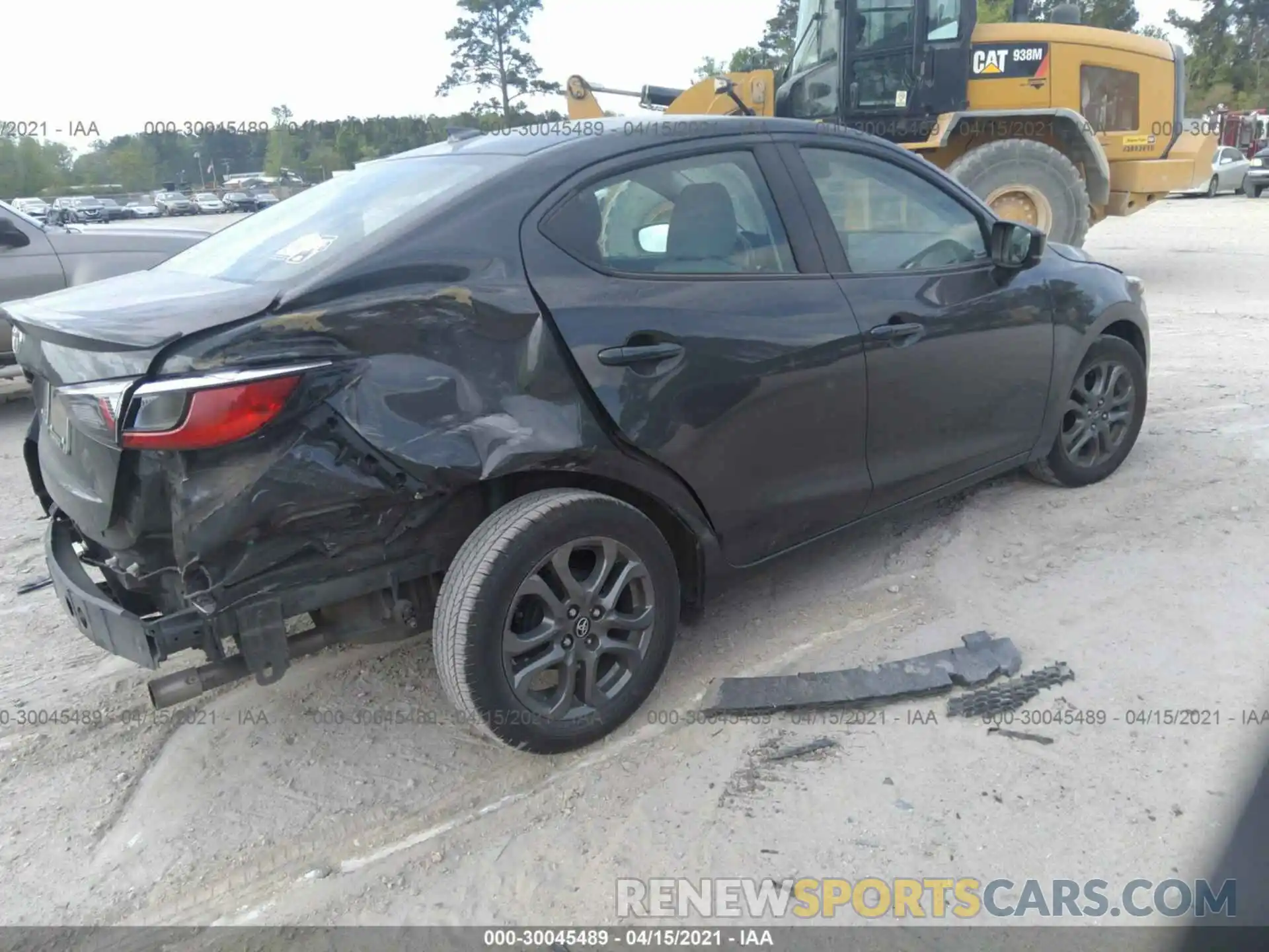 4 Photograph of a damaged car 3MYDLBYV2KY504936 TOYOTA YARIS SEDAN 2019